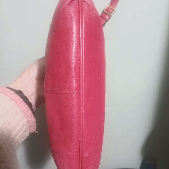 Coach Fuchsia Leather Shoulder Bag Vintage - Picture 5 of 12
